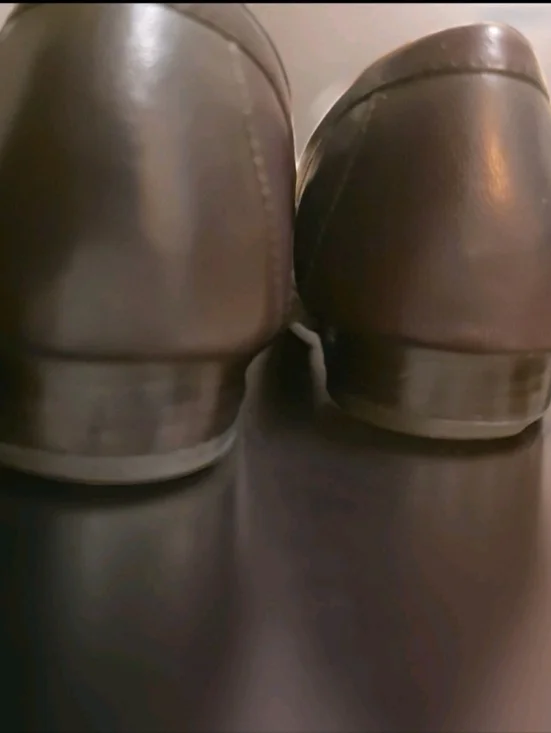 Pre-loved Brown Leather Coach "Elkie" Loafers Sz 9.5. - Picture 4 of 6